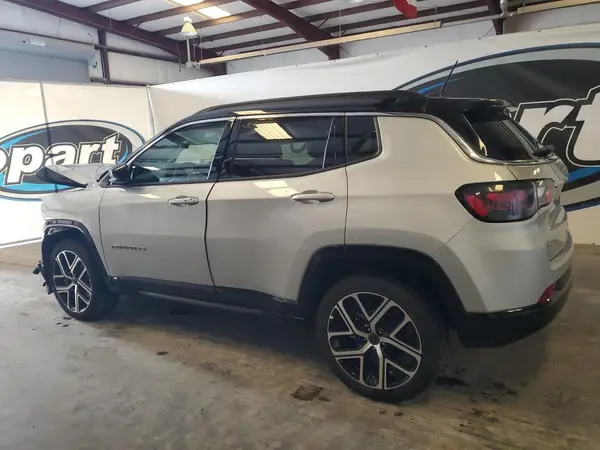 3C4NJDCN5ST624416 2025 JEEP COMPASS - Image 2