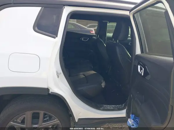 3C4NJDCN5TT152736 2026 JEEP COMPASS - Image 8