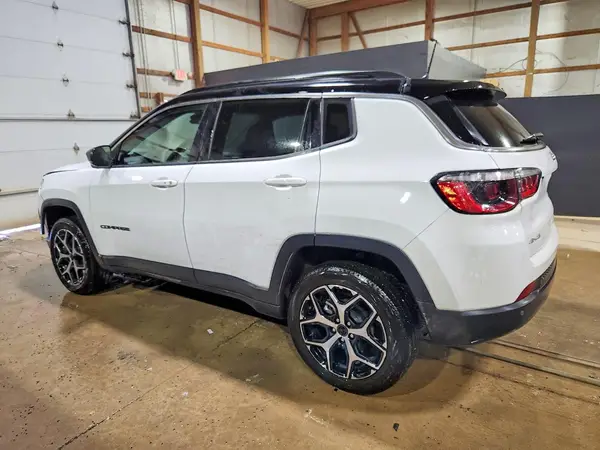 3C4NJDCN5TT182898 2026 JEEP COMPASS - Image 2
