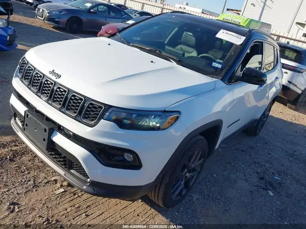 3C4NJDCN5TT184117 2026 JEEP COMPASS - Image 2
