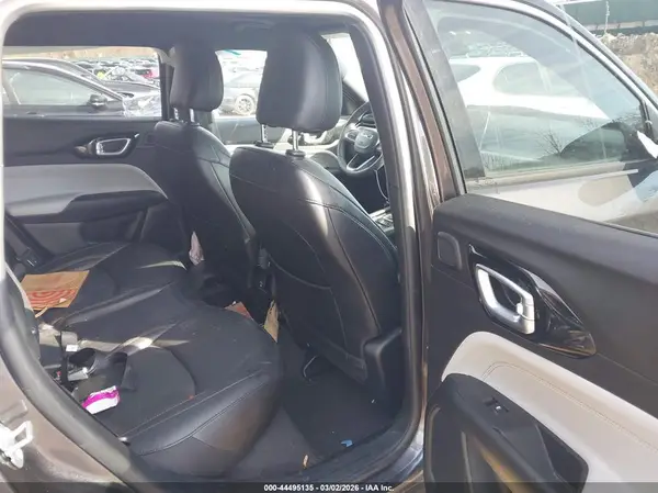 3C4NJDCN6PT512666 2023 JEEP COMPASS - Image 8