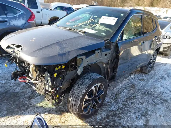 3C4NJDCN6PT525630 2023 JEEP COMPASS - Image 2