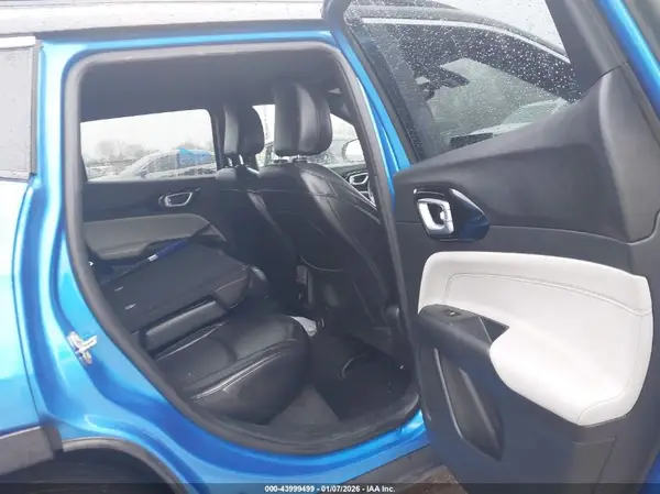 3C4NJDCN6PT535140 2023 JEEP COMPASS - Image 8