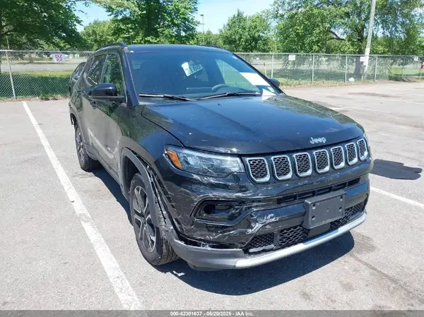 3C4NJDCN6PT556523 2023 JEEP COMPASS - Image 1