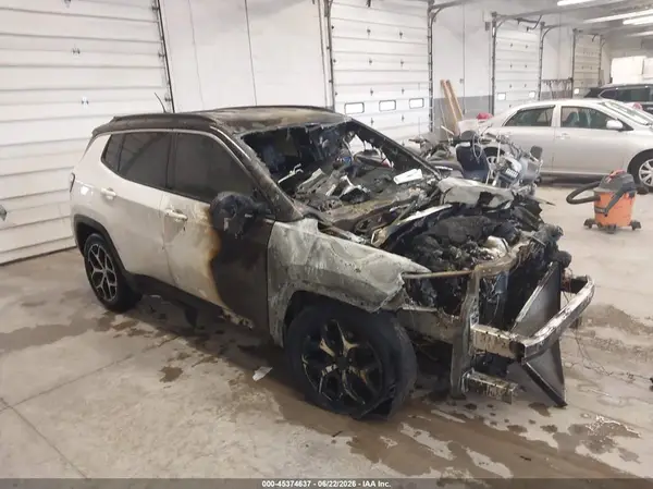 3C4NJDCN6RT155170 2024 JEEP COMPASS - Image 1