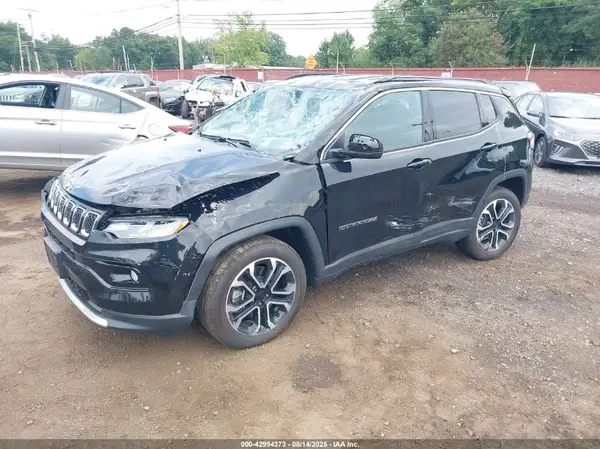 3C4NJDCN6RT585104 2024 JEEP COMPASS - Image 2