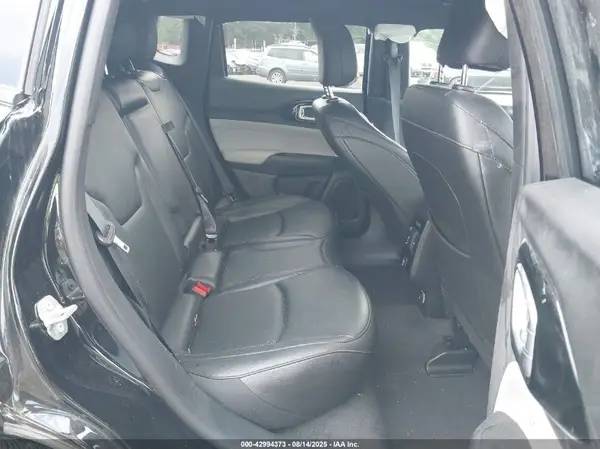 3C4NJDCN6RT585104 2024 JEEP COMPASS - Image 8