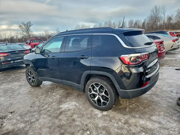 3C4NJDCN6ST504771 2025 JEEP COMPASS - Image 2
