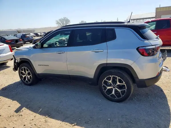 3C4NJDCN6ST505256 2025 JEEP COMPASS - Image 2