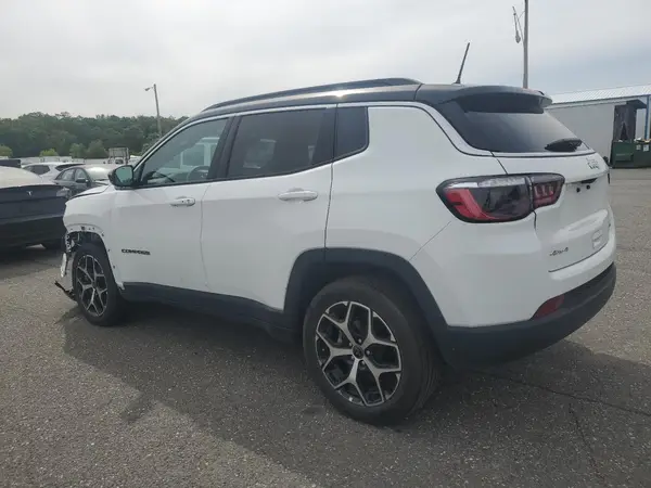 3C4NJDCN6ST509596 2025 JEEP COMPASS - Image 2