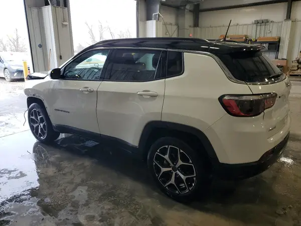 3C4NJDCN6ST511302 2025 JEEP COMPASS - Image 2