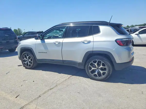 3C4NJDCN6ST512353 2025 JEEP COMPASS - Image 2