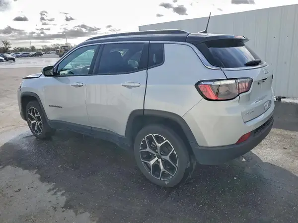 3C4NJDCN6ST513700 2025 JEEP COMPASS - Image 2