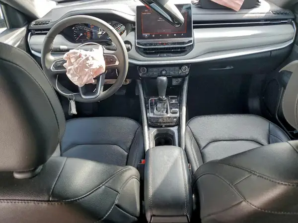 3C4NJDCN6ST513700 2025 JEEP COMPASS - Image 8