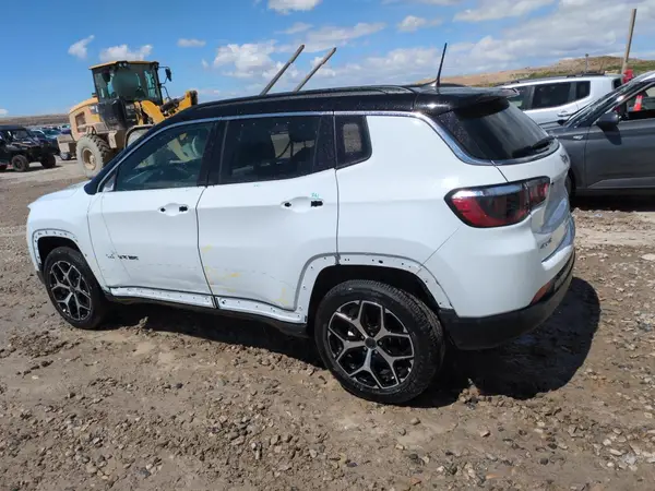 3C4NJDCN6ST565411 2025 JEEP COMPASS - Image 2