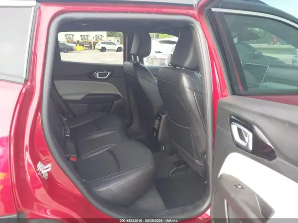 3C4NJDCN6ST576912 2025 JEEP COMPASS - Image 8
