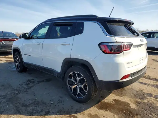 3C4NJDCN6ST590941 2025 JEEP COMPASS - Image 2