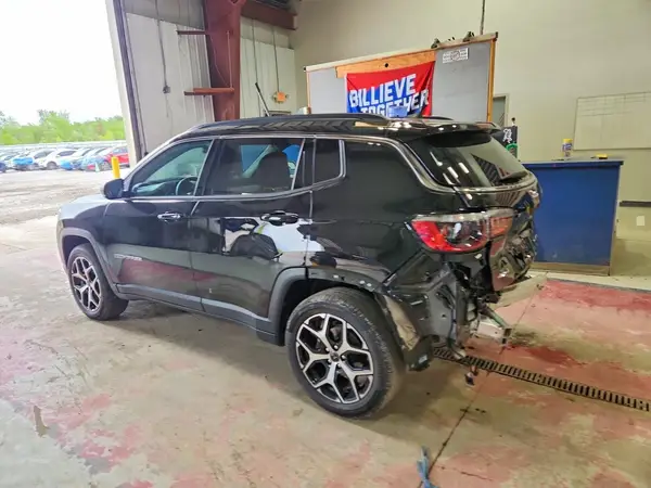 3C4NJDCN6ST592396 2025 JEEP COMPASS - Image 2