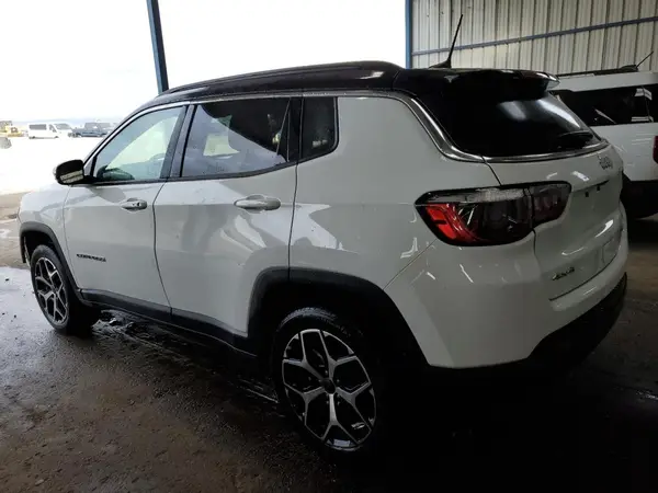 3C4NJDCN6ST593547 2025 JEEP COMPASS - Image 2