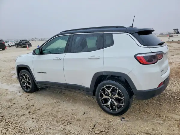 3C4NJDCN6ST625087 2025 JEEP COMPASS - Image 2