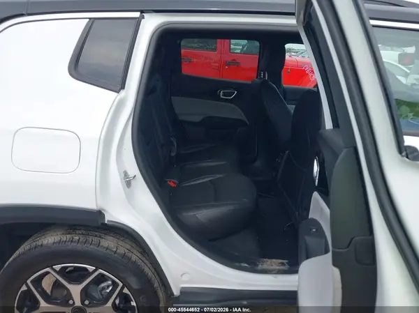 3C4NJDCN6TT246494 2026 JEEP COMPASS - Image 8