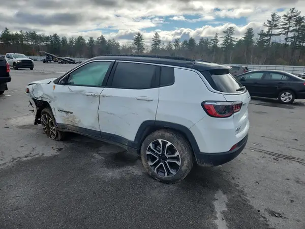 3C4NJDCN7PT505922 2023 JEEP COMPASS - Image 2