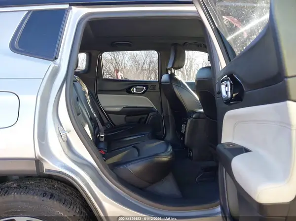 3C4NJDCN7PT523868 2023 JEEP COMPASS - Image 8