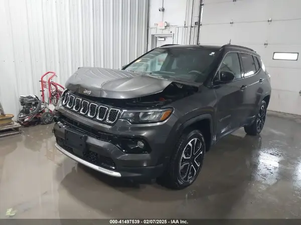 3C4NJDCN7PT523935 2023 JEEP COMPASS - Image 2