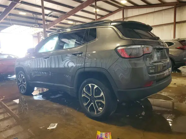 3C4NJDCN7PT543005 2023 JEEP COMPASS - Image 2