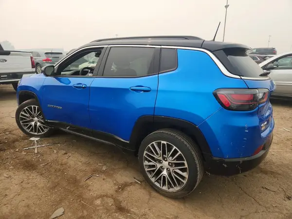 3C4NJDCN7PT558099 2023 JEEP COMPASS - Image 2