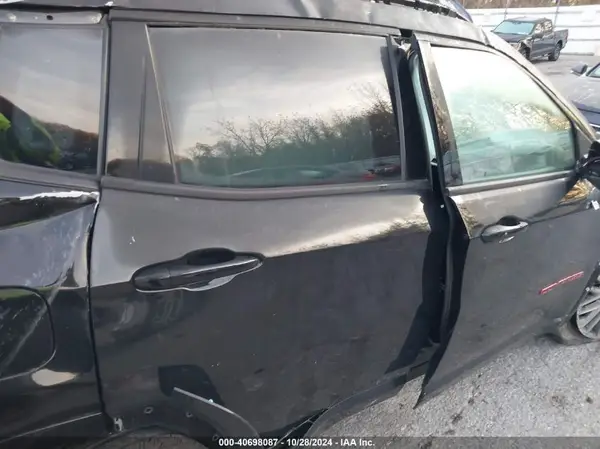 3C4NJDCN7PT558118 2023 JEEP COMPASS - Image 8