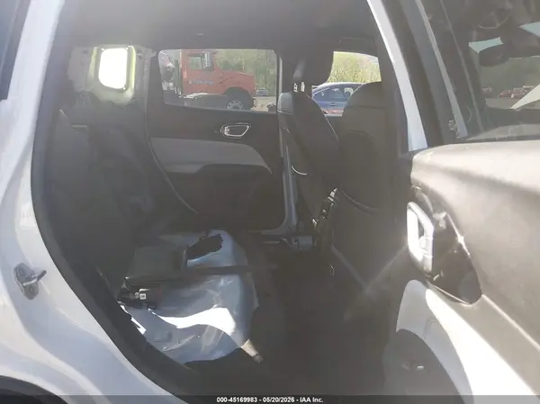 3C4NJDCN7PT568521 2023 JEEP COMPASS - Image 8