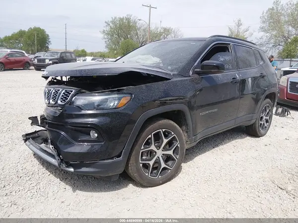 3C4NJDCN7RT102221 2024 JEEP COMPASS - Image 2
