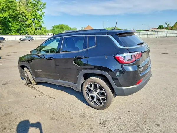 3C4NJDCN7RT128530 2024 JEEP COMPASS - Image 2