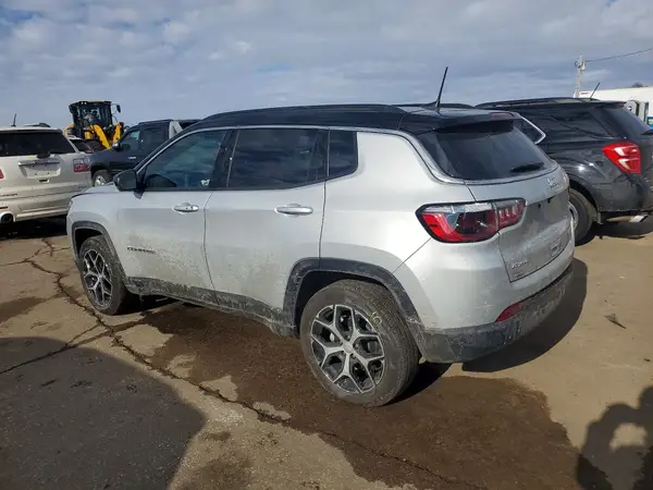 3C4NJDCN7RT131637 2024 JEEP COMPASS - Image 2