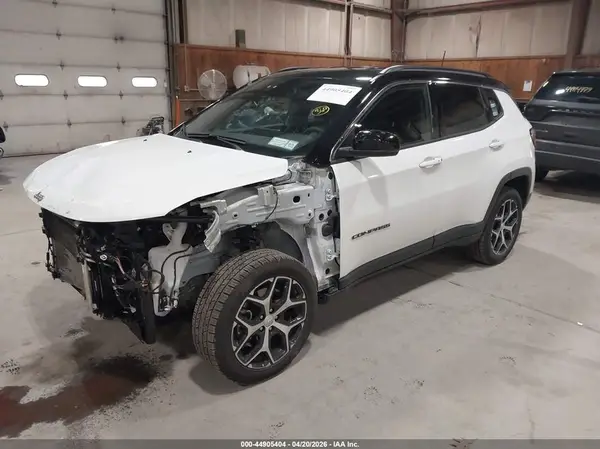 3C4NJDCN7RT134070 2024 JEEP COMPASS - Image 2