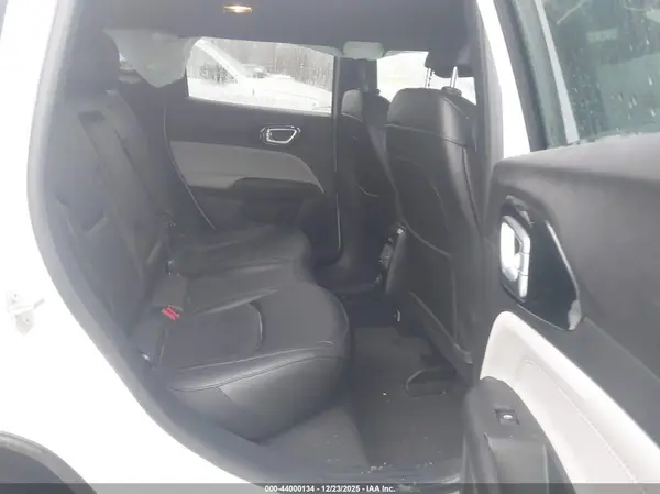 3C4NJDCN7RT173418 2024 JEEP COMPASS - Image 8