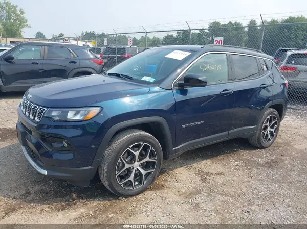 3C4NJDCN7RT174357 2024 JEEP COMPASS - Image 2