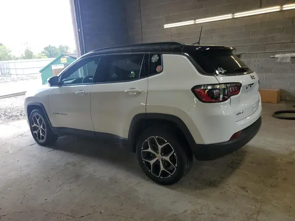 3C4NJDCN7RT175962 2024 JEEP COMPASS - Image 2