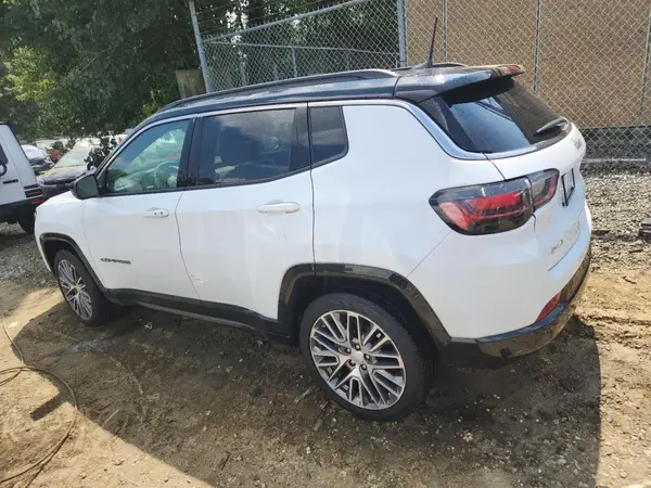 3C4NJDCN7RT578906 2024 JEEP COMPASS - Image 2