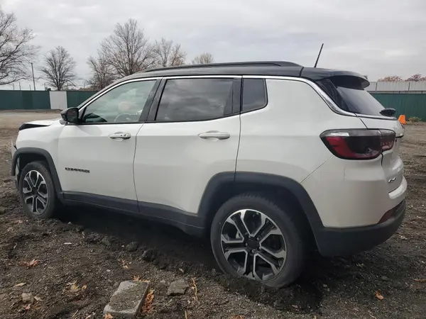3C4NJDCN7RT597195 2024 JEEP COMPASS - Image 2