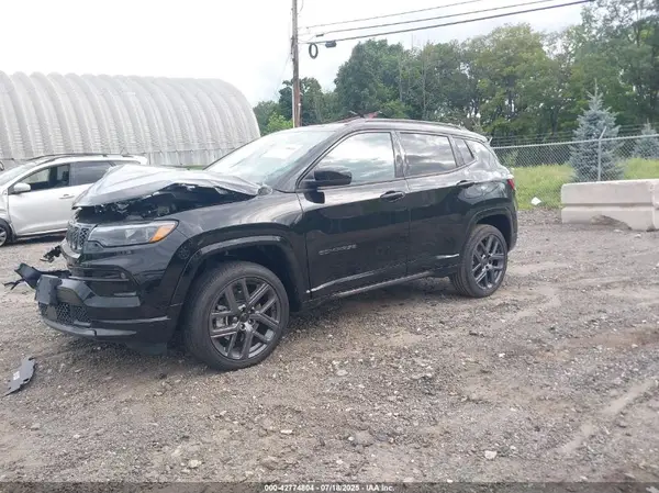3C4NJDCN7ST502575 2025 JEEP COMPASS - Image 2