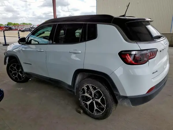 3C4NJDCN7ST509932 2025 JEEP COMPASS - Image 2