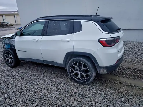 3C4NJDCN7ST509980 2025 JEEP COMPASS - Image 2