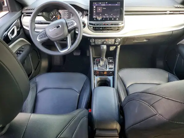 3C4NJDCN7ST512331 2025 JEEP COMPASS - Image 8