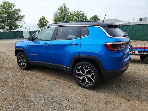 3C4NJDCN7ST556961 2025 JEEP COMPASS - Image 2