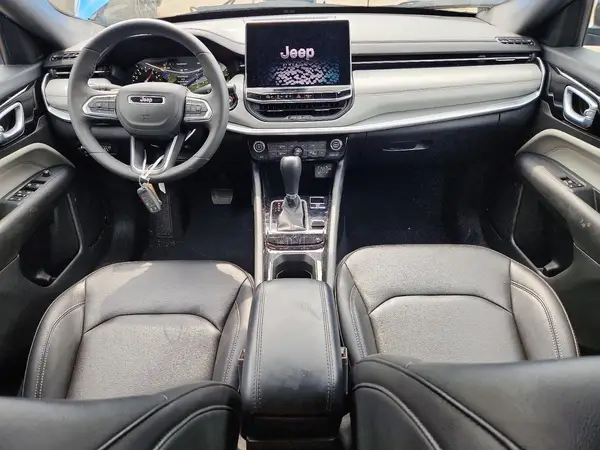 3C4NJDCN7ST556961 2025 JEEP COMPASS - Image 8