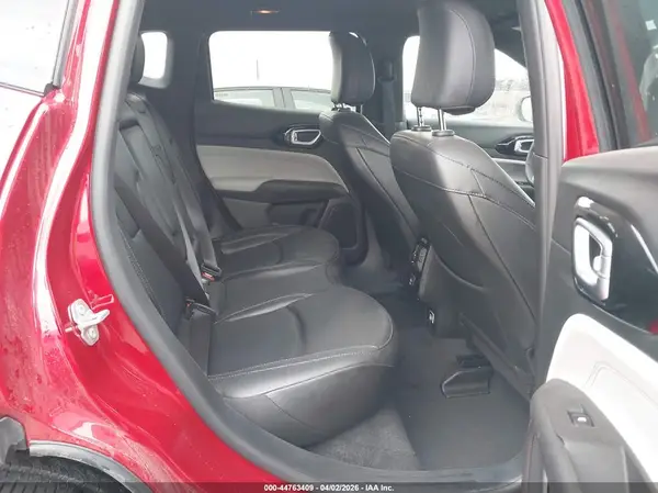 3C4NJDCN7ST561142 2025 JEEP COMPASS - Image 8