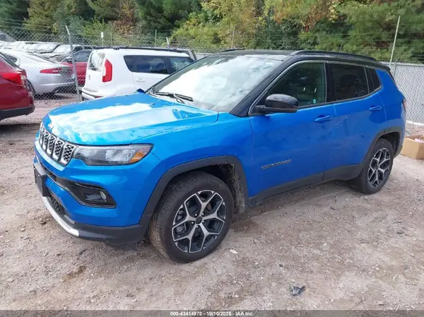 3C4NJDCN7ST568799 2025 JEEP COMPASS - Image 2