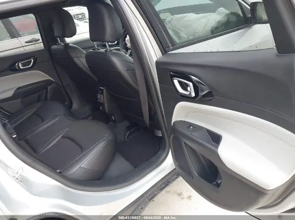 3C4NJDCN7ST613904 2025 JEEP COMPASS - Image 5